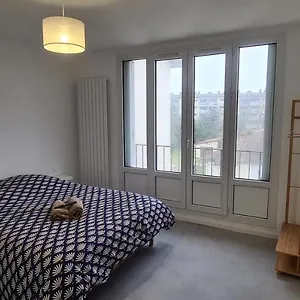 Private In Shared Iv Appartement